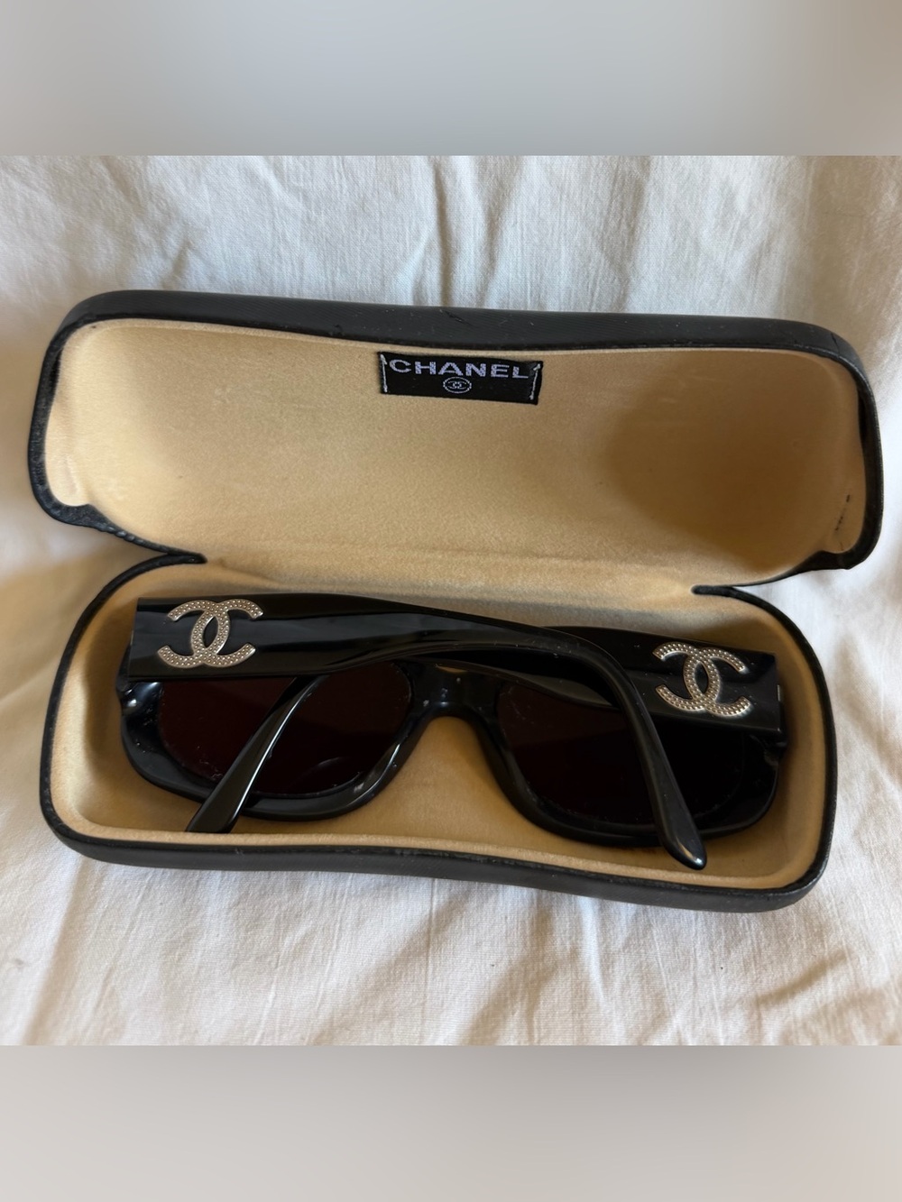 Chanel Black 5102 C501/87  54 17 135 with CC logo Sunglasses - Picture 3 of 13
